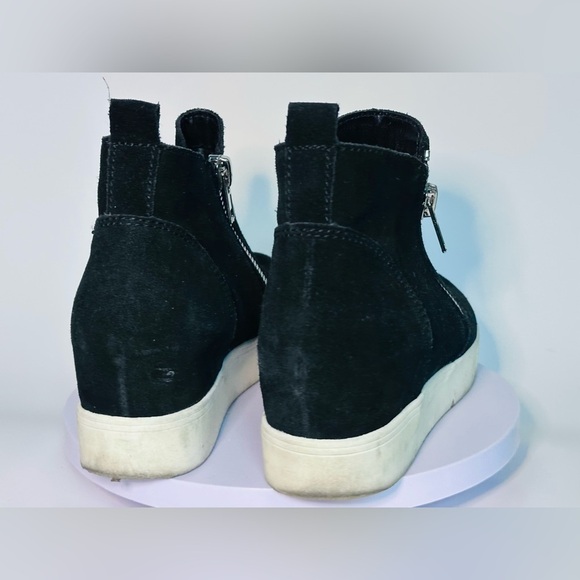 Steve Madden Wedges Metal Side Zip Sneaker Black Suede - Picture 8 of 8